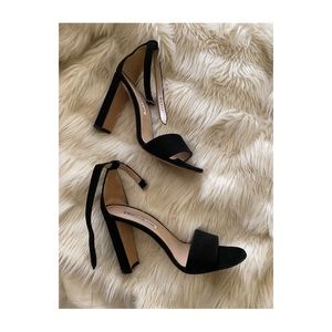 Black Manolo Blahnik Laurato size 8